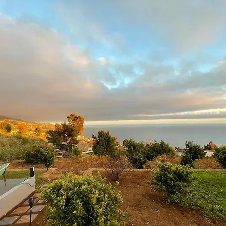 Guestready - Quiet House & Heated Pool W Sea View