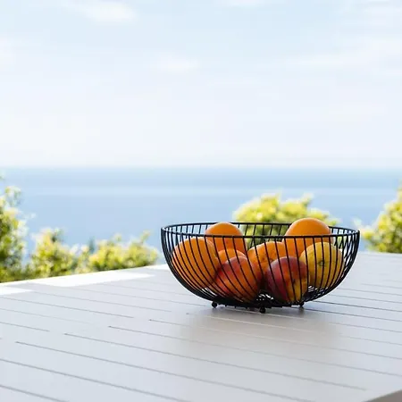 Guestready - Quiet House & Heated Pool W Sea View