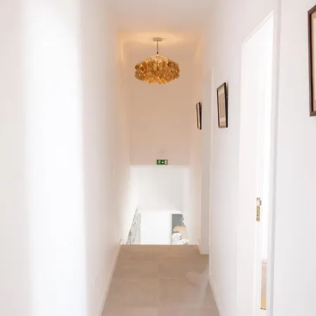 Guestready - Quiet House & Heated Pool W Sea View بيت ضيافة