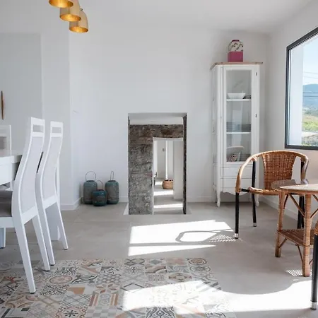 Guestready - Quiet House & Heated Pool W Sea View بيت ضيافة برازيريس